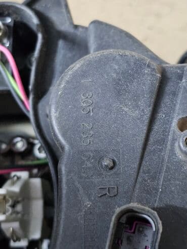 купить фары на бмв е39 бу: Передняя правая фара BMW 2005 г., Б/у, Оригинал, Германия — 21