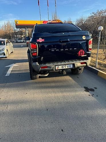 забыл: Ssangyong Rexton: 2018 г., 2.2 л, Типтроник, Дизель, Внедорожник — 7
