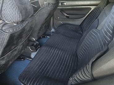 Volkswagen Golf: 1999 г., 1.4 л, Кол менен иштөөчү, Бензин, Хетчбек — 5