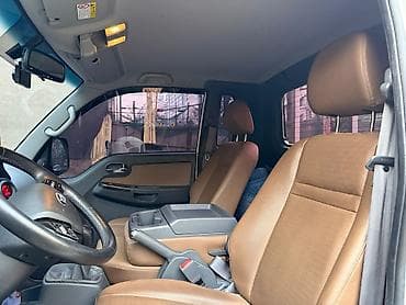 yuan plus byd: Kia BONGO: 2019 г., 2.5 л, Механика, Газ, Фургон — 8