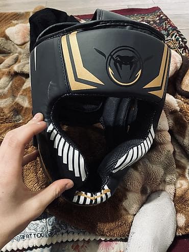 весинг шлем: Боксерский шлем в отличном состоянии легкий,удобный,прочный модель — 2