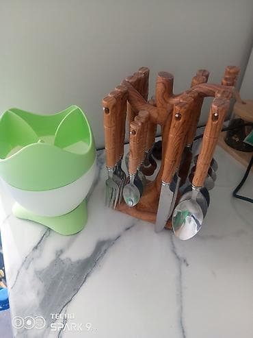 third edition solution: Набор столовых приборов с подставкой + пластиковый — 2