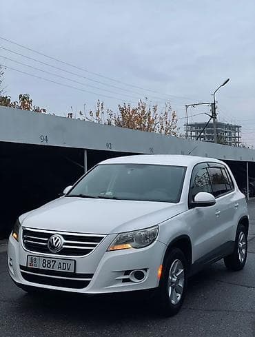 Volkswagen Tiguan: 2009 г., 2 л, Автомат, Бензин, Кроссовер — 1