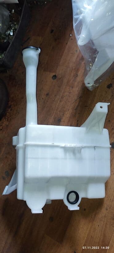 оборудование для автомойки цены в бишкеке: Бачок Lexus 2013 г., Новый, Аналог — 4