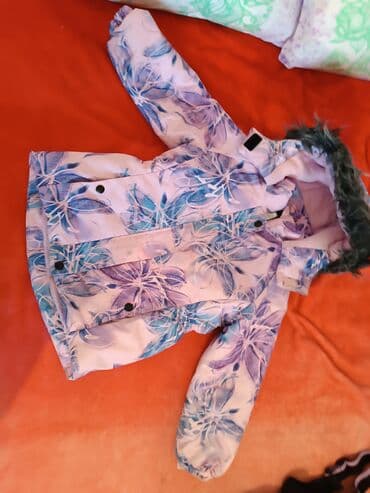 балотный сапоги: Каракол. Продаётся детский зимний полукомбинезон размер 98. Носили — 6