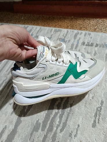 Кроссовки Li-Ning (модель с фирменным логотипом на боковой панели) - — 1