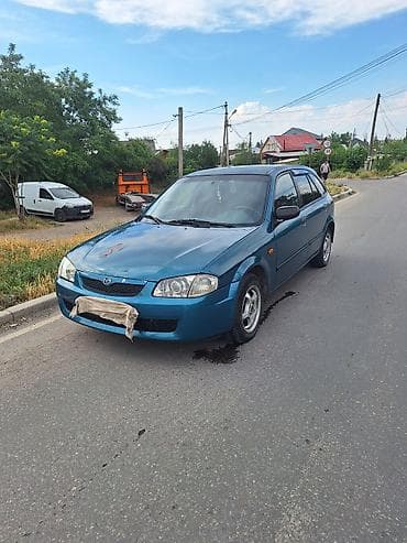 Mazda 323: 1998 г., 1.6 л, Автомат, Бензин, Хэтчбэк