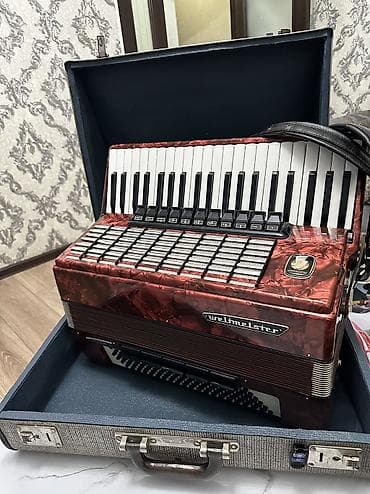 Музыкальные инструменты: Продаю Германский Аккордеон Вельтмейстер стелла Вельтмейстер серино — 1