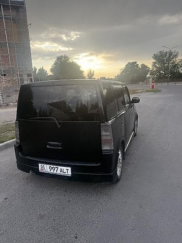 tir: Toyota bB: 2000 г., 1.5 л, Автомат, Бензин, Минивэн — 2