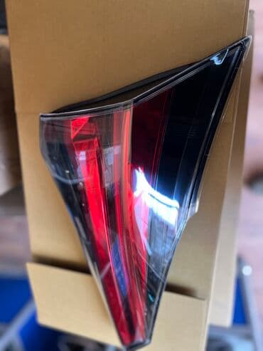 rav4: Задний правый стоп-сигнал Toyota 2016 г., Новый, Аналог — 6