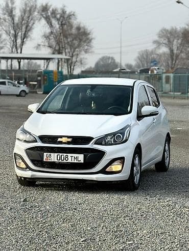 Chevrolet Spark: 2019 г., 1 л, Автомат, Бензин, Хэтчбэк