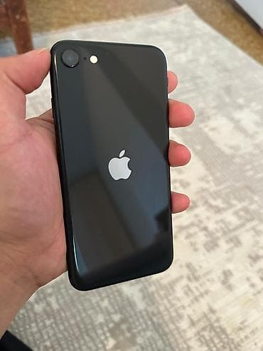 IPhone SE 2020, Б/у, 128 ГБ, Jet Black, 78 %