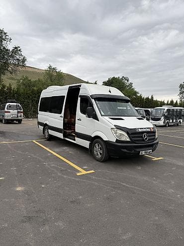 s 65: Премиум-микроавтобус Mercedes-Benz Sprinter (высокая крыша) — — 4