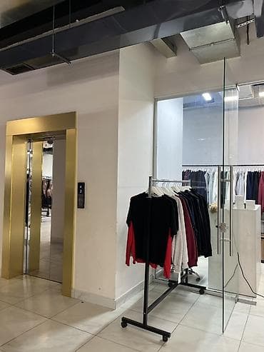 блинный бизнес: Продается готовый бизнес магазин одежды, находится в тц бум, Фрунзе — 2