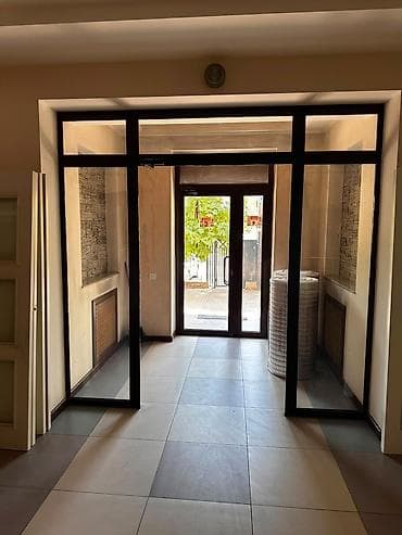 фатьянова 1701: Аренда офисов, 270 м², В жилом комплексе, С отдельным входом, С системой безопасности, С юридическим адресом — 3