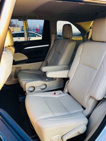 хайленд: Toyota Highlander: 2019 г., 3.5 л, Автомат, Бензин, Кроссовер — 9