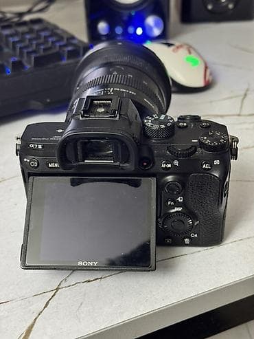 canon eos: Беззеркальная полнокадровая камера Sony α7 III (ILCE-7M3) — тушка — 5