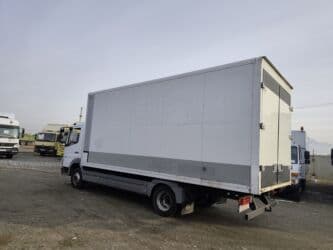 продаю в связи с переездом: Жүк ташуучу унаа, Mercedes-Benz, Стандарт, 7 т, Колдонулган — 10