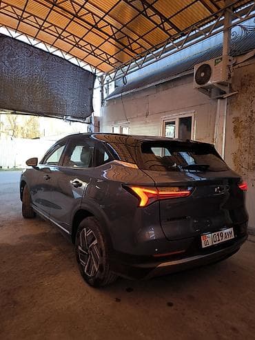 машина жугил: Chevrolet Captiva: 2024 г., Автомат, Электромобиль, Кроссовер — 5