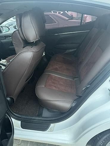 Hyundai Avante: 2017 г., 1.6 л, Автомат, Бензин, Седан — 6