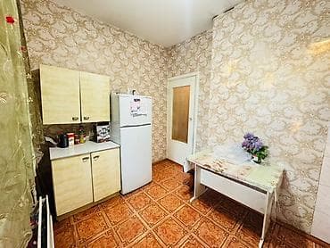 улица айни: 1 комната, 32 м², 105 серия, 2 этаж, Старый ремонт — 4