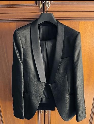 Мужская одежда: Продам смокинг Centone!!! Производство:Турция 🇹🇷 Размер:46 рост 175 — 2