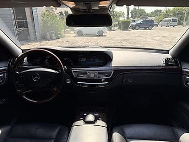 кнопка подогрева: Mercedes-Benz S-Class: 2010 г., 5.5 л, Автомат, Бензин, Седан — 5