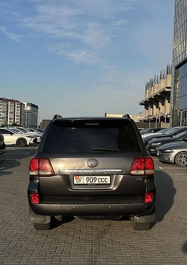 водный мото: Toyota Land Cruiser: 2008 г., 4.5 л, Автомат, Дизель, Внедорожник — 8