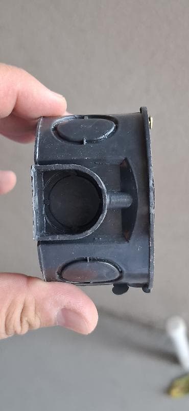 диммер: Продам Подрозетник (установочная коробка) для скрытого монтажа. Цена — 2