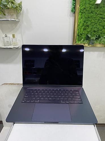 Ноутбуки Apple (MacBook): Для лёгких задач, Б/у, M2, ОЗУ, RAM: 8 ГБ — 1