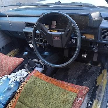 тоета виста: Toyota Vista: 1983 г., 1.8 л, Механика, Бензин, Седан — 6