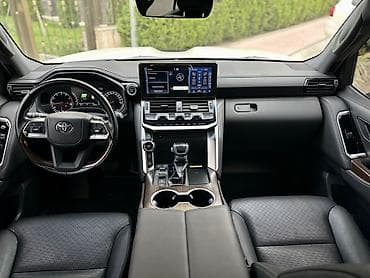 land cruiser 79: Toyota Land Cruiser: 2023 г., 3.5 л, Автомат, Бензин, Внедорожник — 7