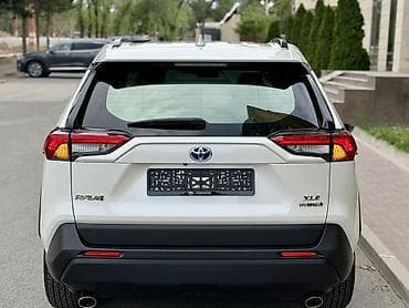 ключи тойота: Toyota RAV4: 2022 г., 2.5 л, Вариатор, Гибрид, Кроссовер — 6