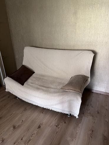 Диваны: Прямой диван, Б/у — 1
