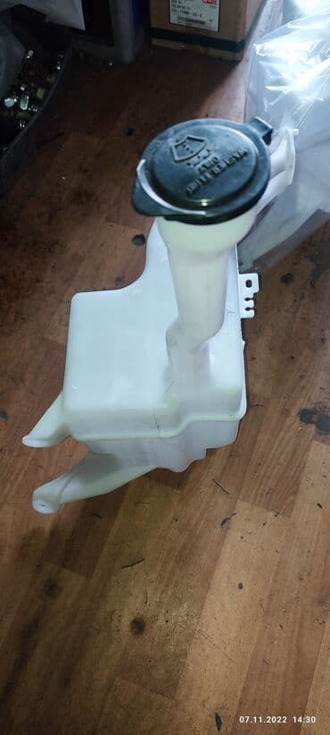 оборудование для автомойки цены в бишкеке: Бачок Lexus 2013 г., Новый, Аналог — 6