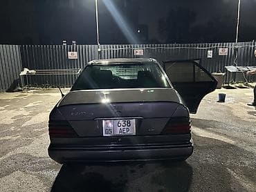Продажа авто: Mercedes-Benz E-Class: 1994 г., 2.2 л, Ручные, Бензин, Седан — 2