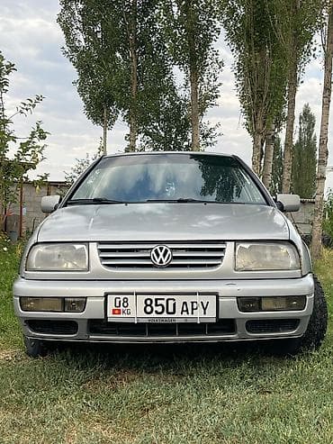 shadow line: Volkswagen Vento: 1996 г., 1.8 л, Ручные, Седан — 3