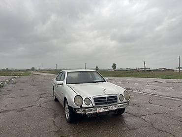 Mercedes-Benz E-Class: 1995 г., 2.2 л, Кол менен иштөөчү, Бензин, Седан — 2