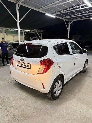 subaru turbo: Chevrolet Spark: 2018 г., 1 л, Автомат, Бензин, Хэтчбэк — 3