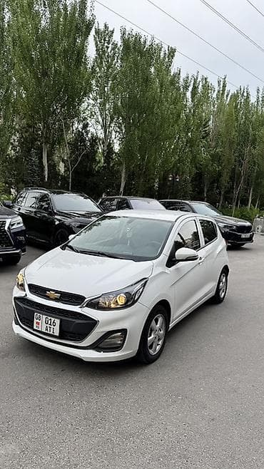 matiz 2013: Chevrolet Spark: 2019 г., 1 л, Вариатор, Бензин, Хэтчбэк — 1
