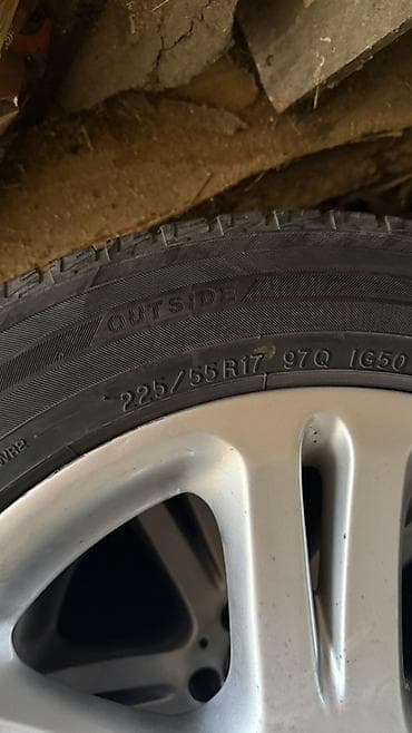 Унаа: Дөңгөлөктөр монтажда 225 / 55 / R 17, Кыш, Колдонулган, Комплект, Жеңил унаалар, Куйма, тешиктери - 5 — 2