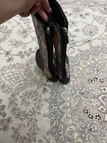 брендовый обувь: Продаю сапоги кожаныебренд Gucci абсолютно новые 37 размер — 1