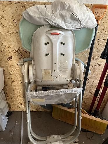 Детский стульчик для кормления Chicco. - Регулируемая спинка at lalafo.kg Детский стульчик для кормления Chicco. - Регулируемая спинка