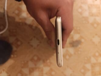 Redmi, Redmi 6A, Б/у, 16 ГБ, цвет - Желтый, 2 SIM at lalafo.kg Redmi, Redmi 6A, Б/у, 16 ГБ, цвет - Желтый, 2 SIM