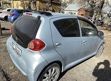 айго aygo: Toyota Aygo: 2007 г., Робот, Бензин, Хэтчбэк — 4