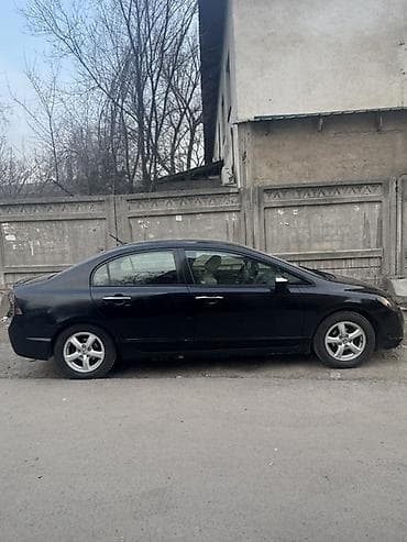 цывик: Honda Civic: 2009 г., 1.3 л, Вариатор, Бензин, Седан — 4