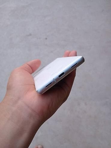 флагманский телефон: Google Pixel 7a, Б/у, 128 ГБ, цвет - Белый — 9