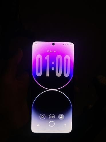 iphon 10: Смартфон с плоскими гранями и экраном с центральным вырезом под — 4