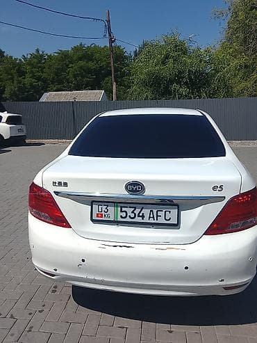 BYD E5: 2019 г., 0.2 л, Робот, Электромобиль, Седан — 7