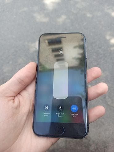 ipone 8: IPhone 8, Б/у, 64 ГБ, Space Gray, Кабель, 80 % — 2